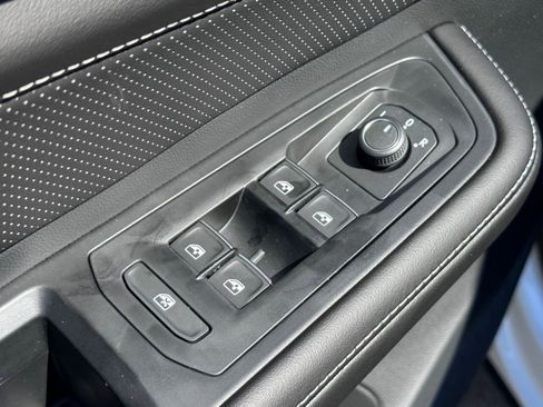 New 2026 Volkswagen Atlas Cross Sport SE image 20