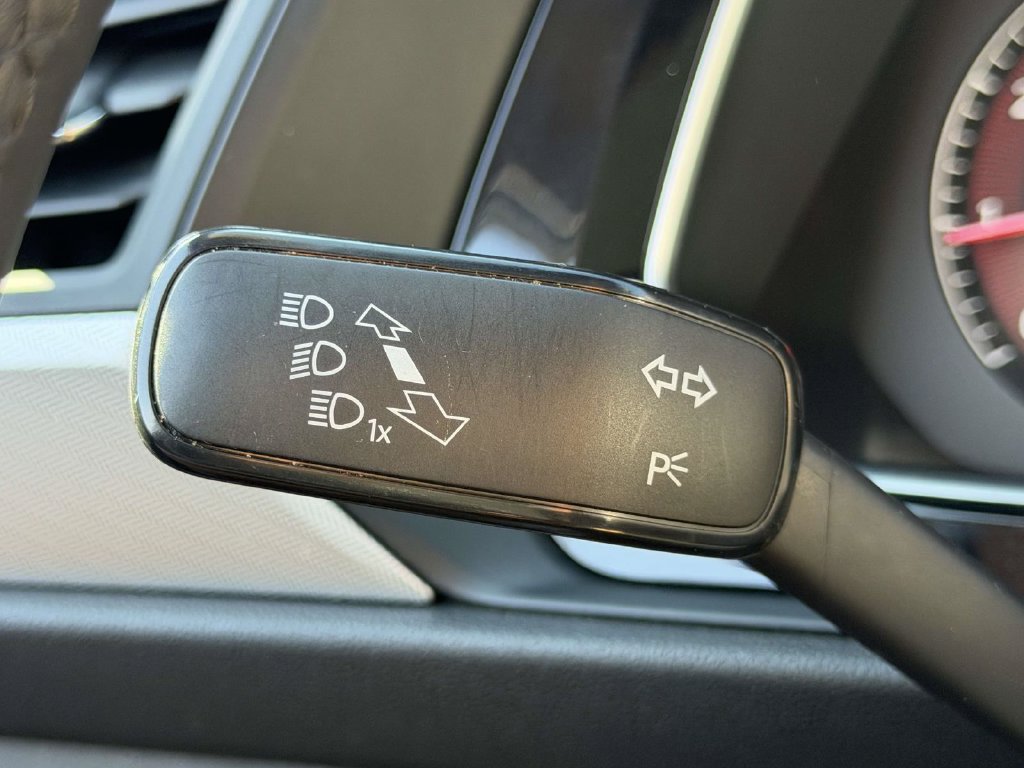 Used 2019 Volkswagen Jetta SE FWD image 23