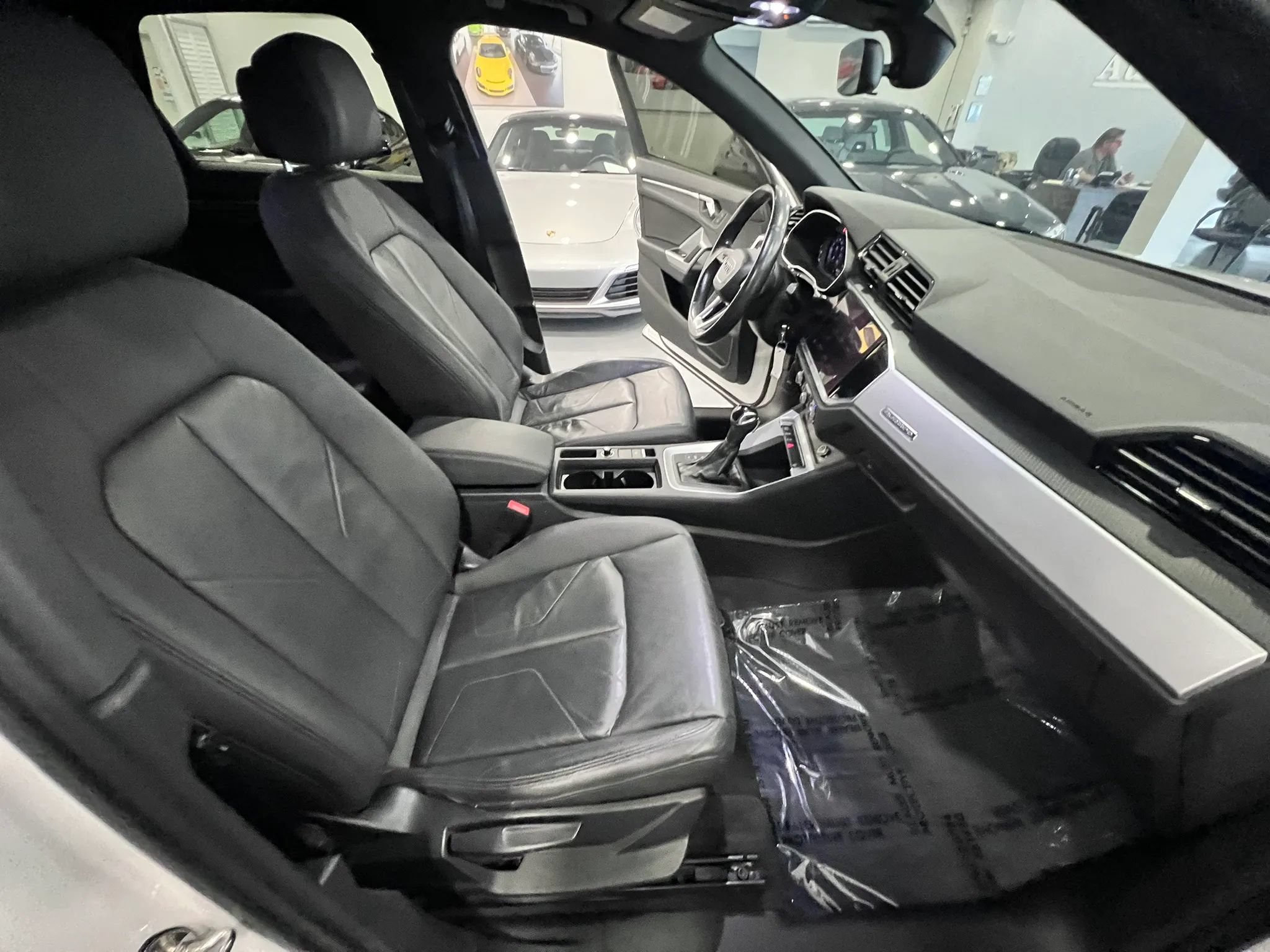 Used 2020 Audi Q3 2.0T Premium AWD/4WD image 24