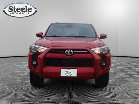 Used 2021 Toyota 4Runner SR5 Premium w/ Moonroof Package RWD image 14