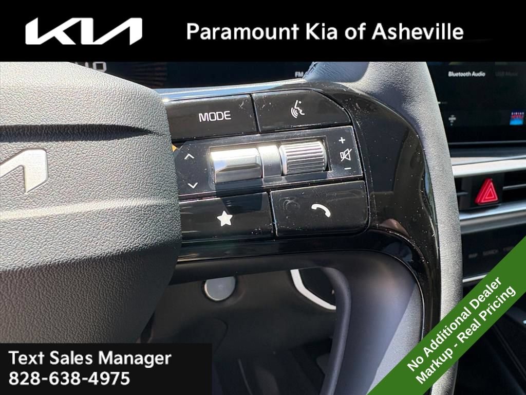 New 2026 Kia Sorento S w/ S Panoramic Sunroof Package AWD/4WD image 12