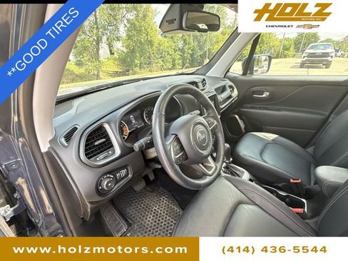 Used 2022 Jeep Renegade Limited w/ Sun, Sound & Wheels Group image 10