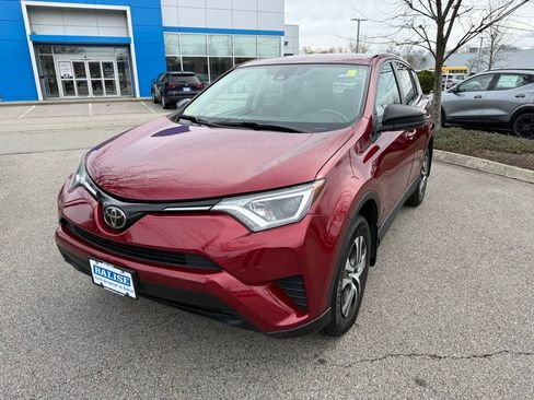 Used 2018 Toyota RAV4 LE w/ All Weather Liner Package image 9