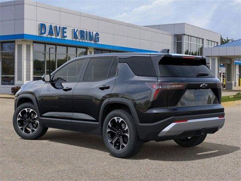 New 2026 Chevrolet Equinox LT image 3