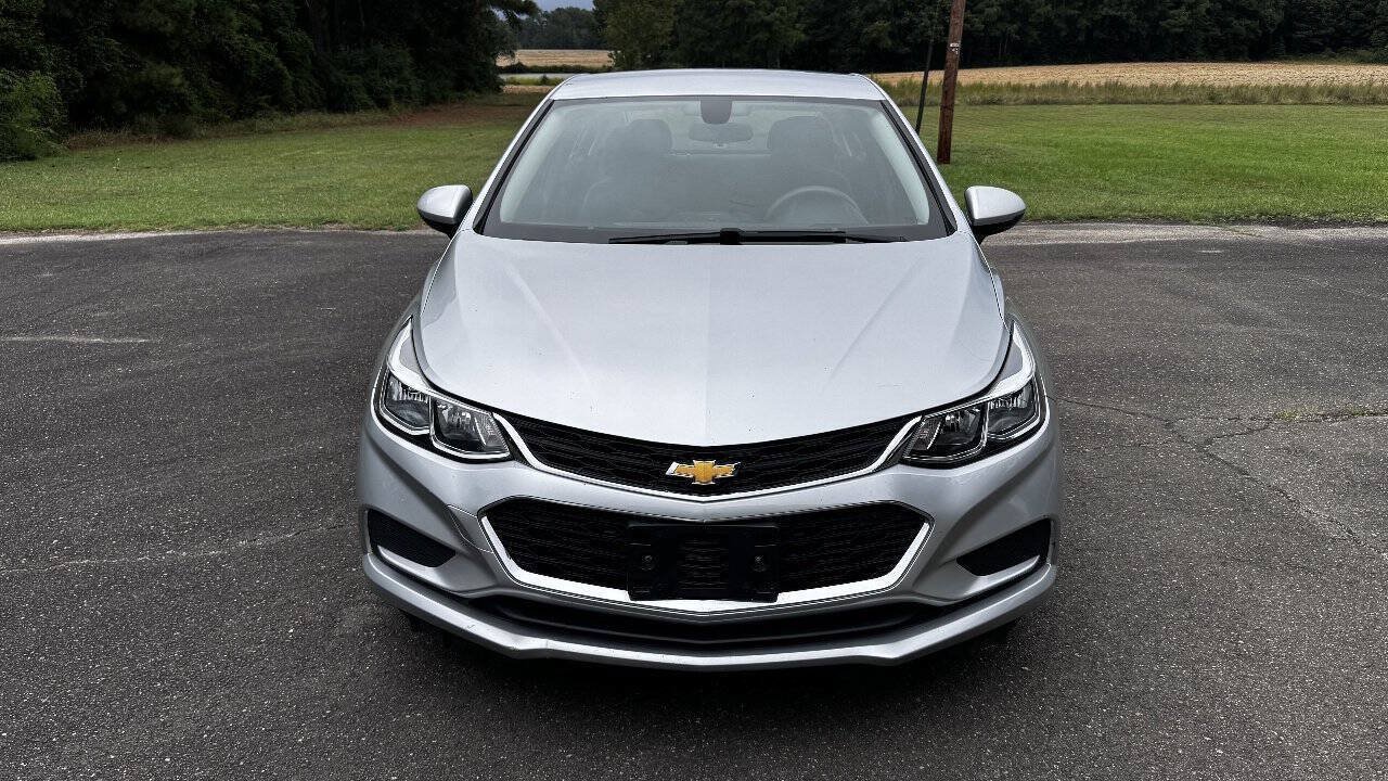 Used 2018 Chevrolet Cruze LS FWD image 3
