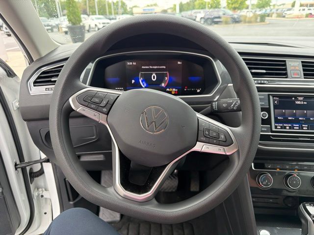 Used 2023 Volkswagen Tiguan S AWD/4WD image 19