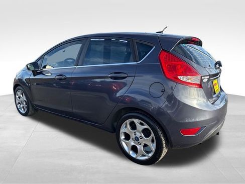 Used 2013 Ford Fiesta Titanium image 6