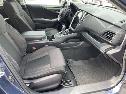 Used 2023 Subaru Outback Premium AWD/4WD image 31