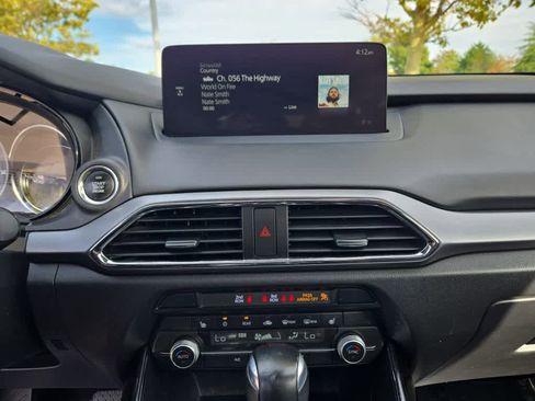 Used 2022 MAZDA CX-9 Touring w/ Touring Premium Package image 18