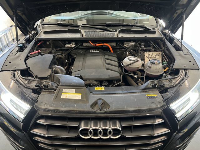 Used 2020 Audi Q5 e Premium w/ Convenience Package AWD/4WD image 45
