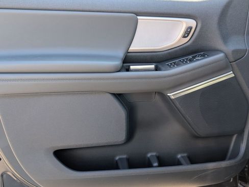 New 2026 Ford Expedition Active image 29