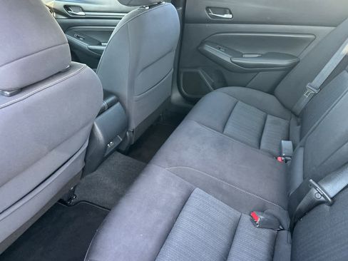 Used 2020 Nissan Altima 2.5 S FWD image 13