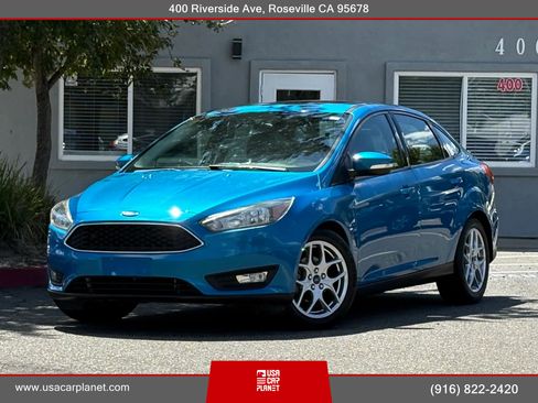 Used 2015 Ford Focus SE w/ Equipment Group 201A FWD image 1