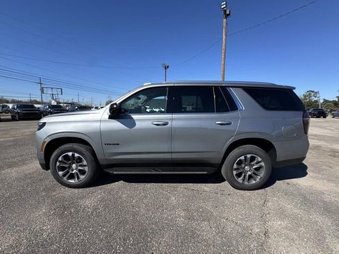 New 2026 Chevrolet Tahoe LS w/ LPO, Dark Essentials Package RWD image 19