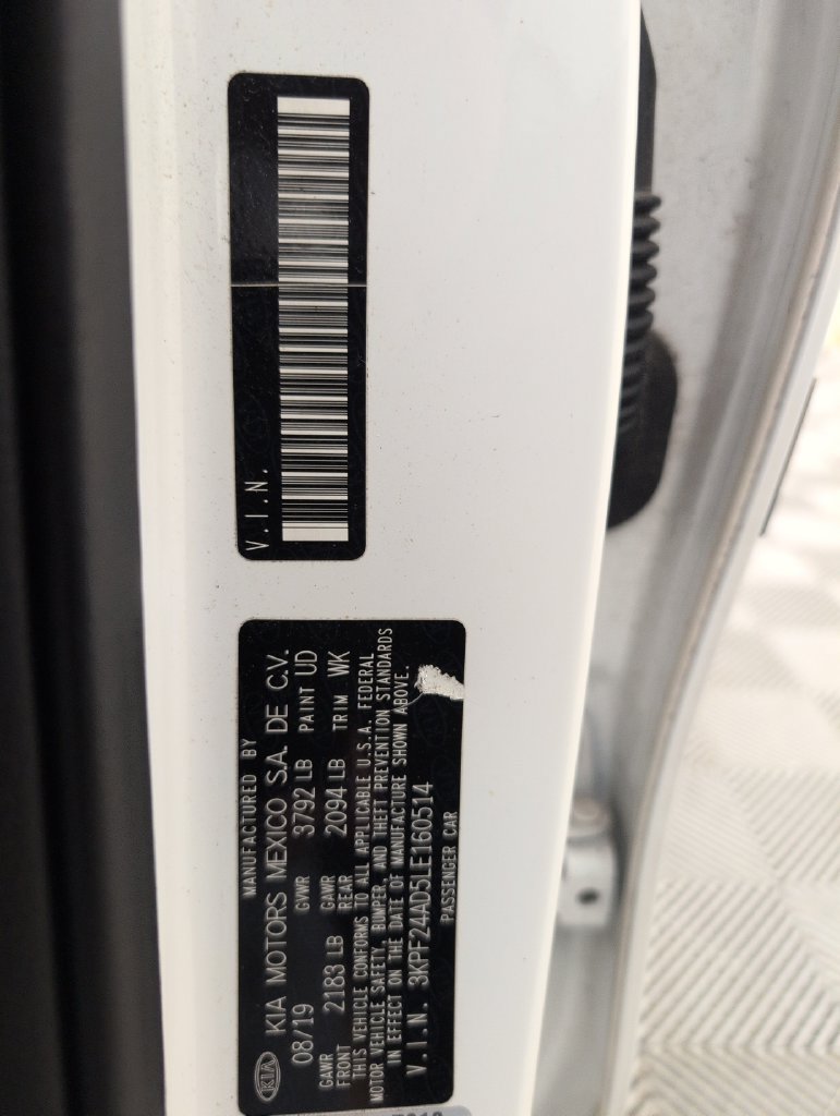Used 2020 Kia Forte LXS FWD image 42