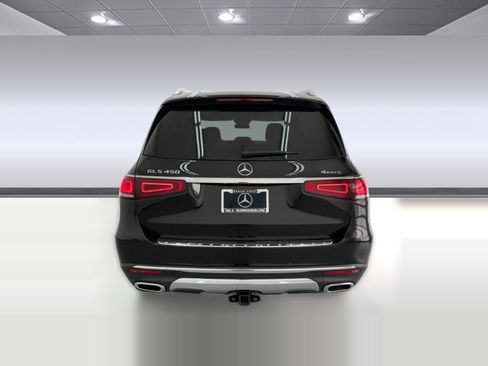 Used 2023 Mercedes-Benz GLS 450 4MATIC image 9