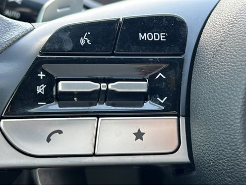 Certified 2024 Hyundai Santa Cruz Night AWD/4WD image 21