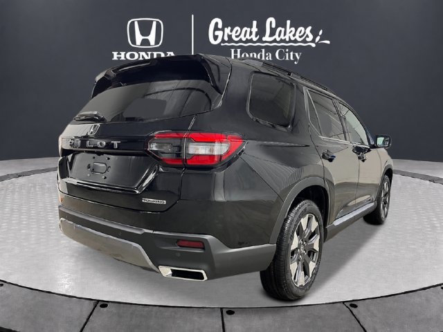 New 2026 Honda Pilot Touring image 7