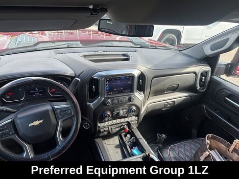 Used 2022 Chevrolet Silverado 2500 LTZ w/ LTZ Plus Package image 3