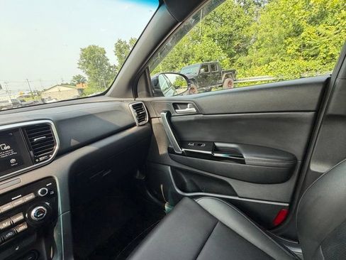 Used 2022 Kia Sportage Nightfall Edition w/ Nighfall AWD Premium Package image 16