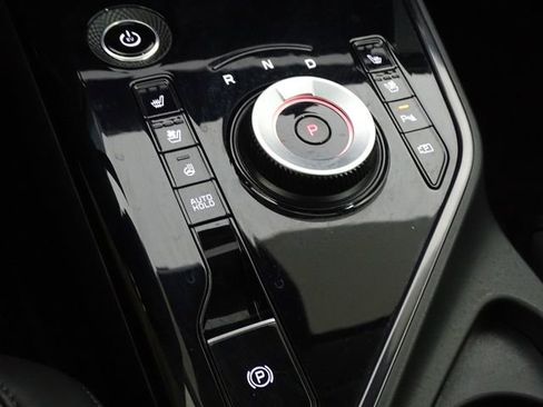 Certified 2023 Kia Niro Wave image 44