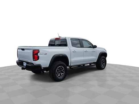 Used 2026 Chevrolet Colorado ZR2 w/ Technology Package image 8