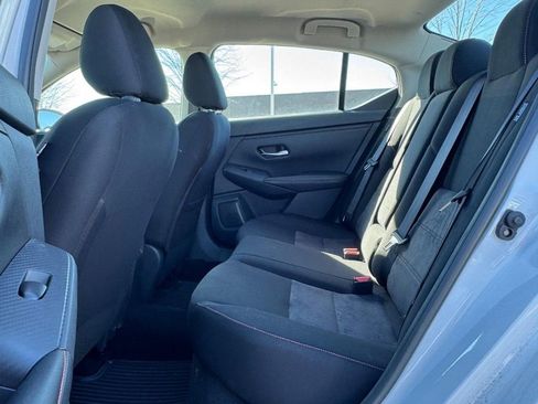 Used 2025 Nissan Sentra SR image 10