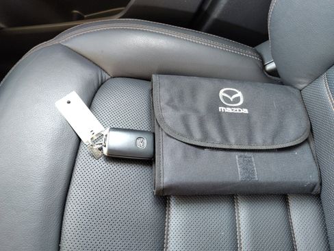 Used 2023 MAZDA CX-5 AWD 2.5 S w/ Preferred Package image 22