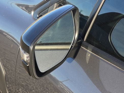 Used 2025 Subaru Outback Onyx Edition image 54