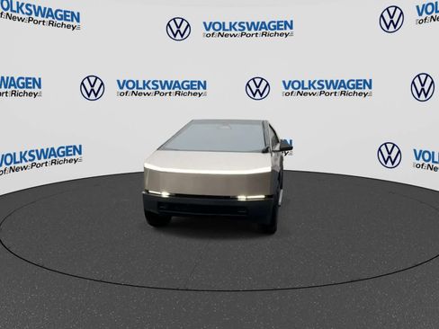 Used 2024 Tesla Cybertruck Cyberbeast AWD/4WD image 3