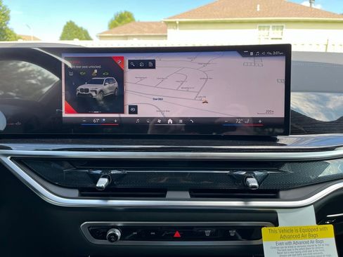Used 2027 BMW X7 xDrive40i w/ M Sport Package AWD/4WD image 41