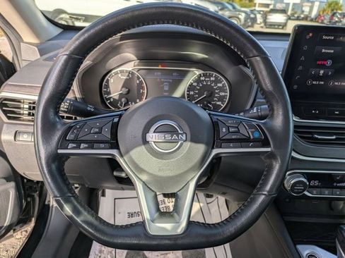 Used 2023 Nissan Altima 2.5 SL image 16