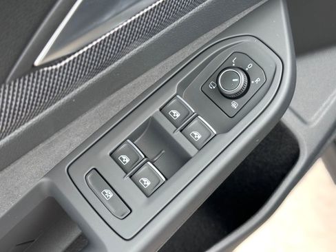 New 2026 Volkswagen Golf SE image 19