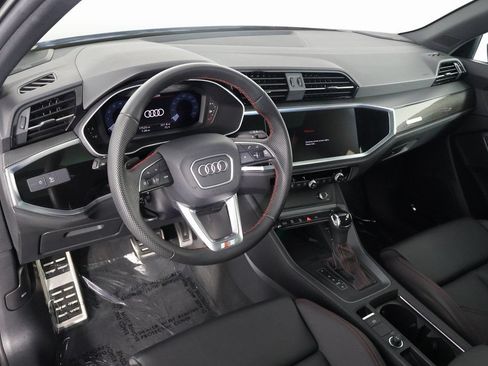 Used 2025 Audi Q3 2.0T Premium Plus w/ Premium Plus Package AWD/4WD image 7