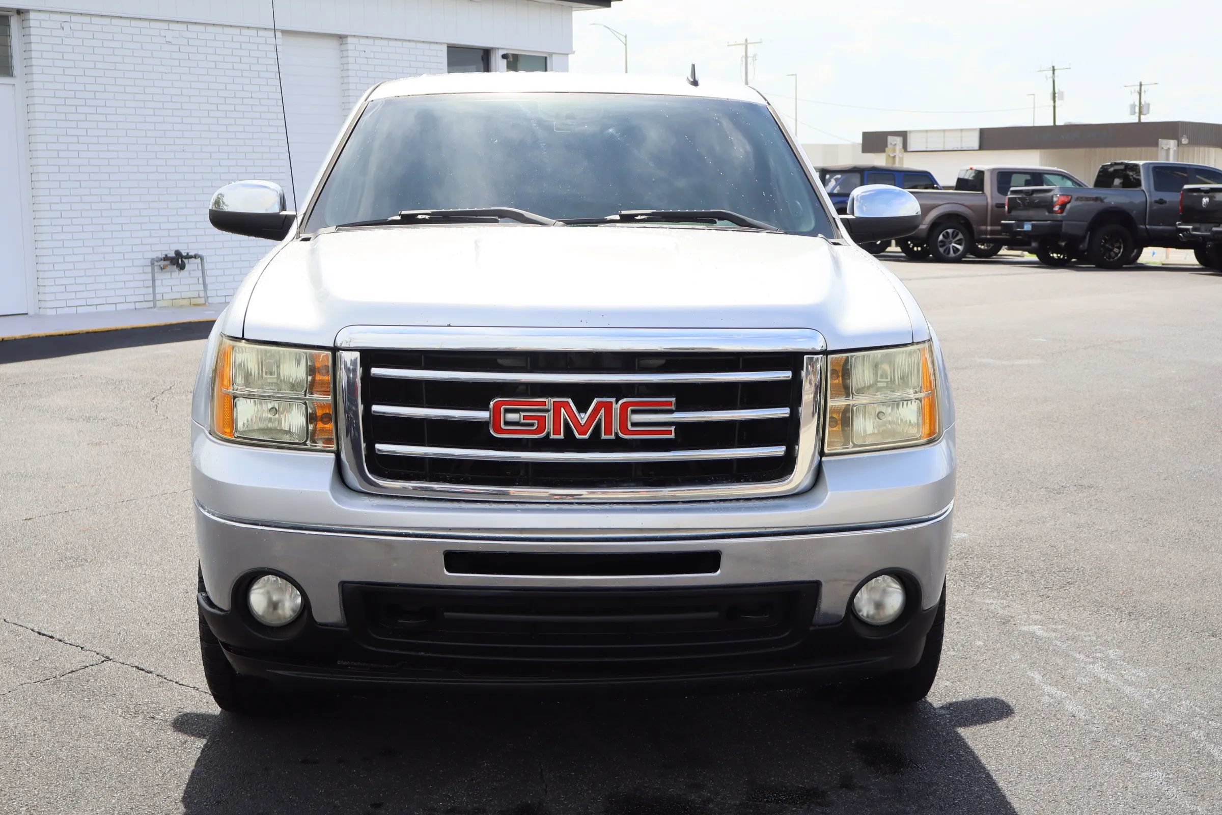 Used 2013 GMC Sierra 1500 SLE AWD/4WD image 2