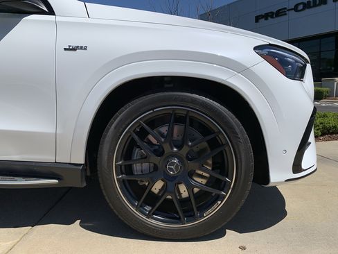 Used 2025 Mercedes-Benz GLE 53 AMG 4MATIC image 13