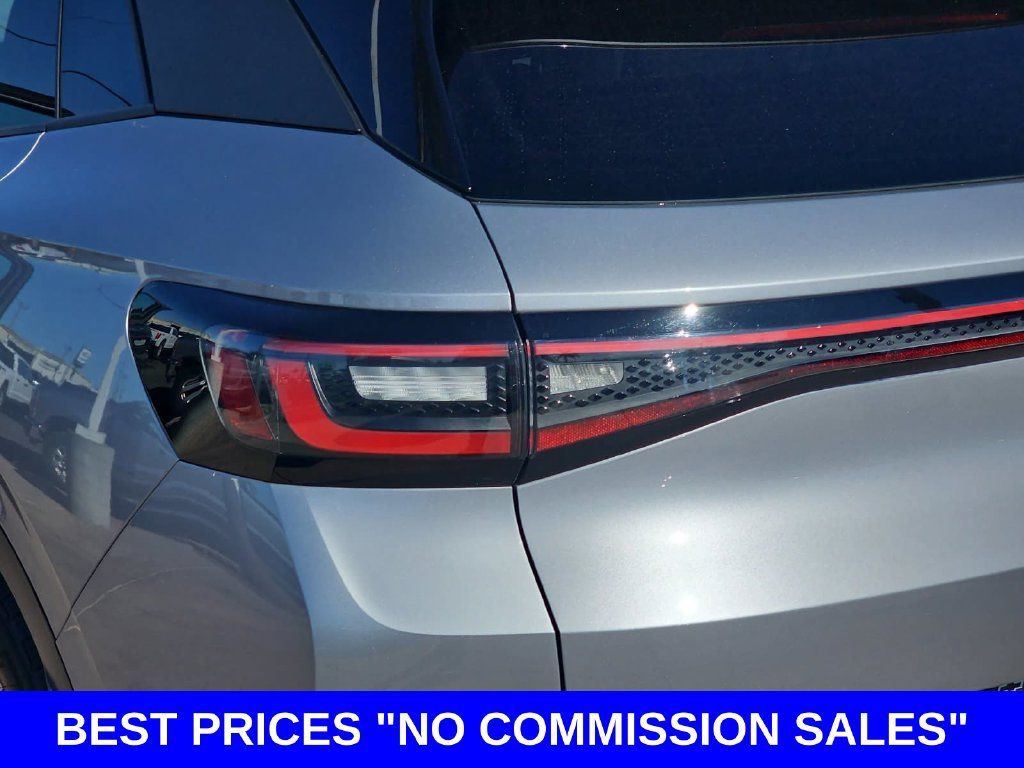 Used 2023 Volkswagen ID.4 Pro AWD/4WD image 40
