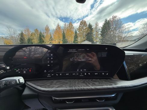 New 2025 Audi Q5 Prestige image 18