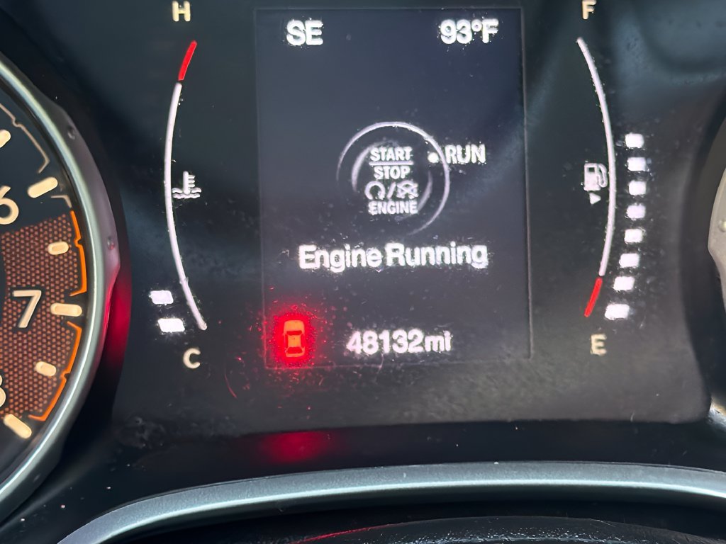 Used 2018 Jeep Compass Sport w/ Mopar Graphics Package FWD image 14