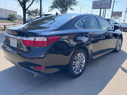 Used 2014 Lexus ES 350 w/ Luxury Package image 7