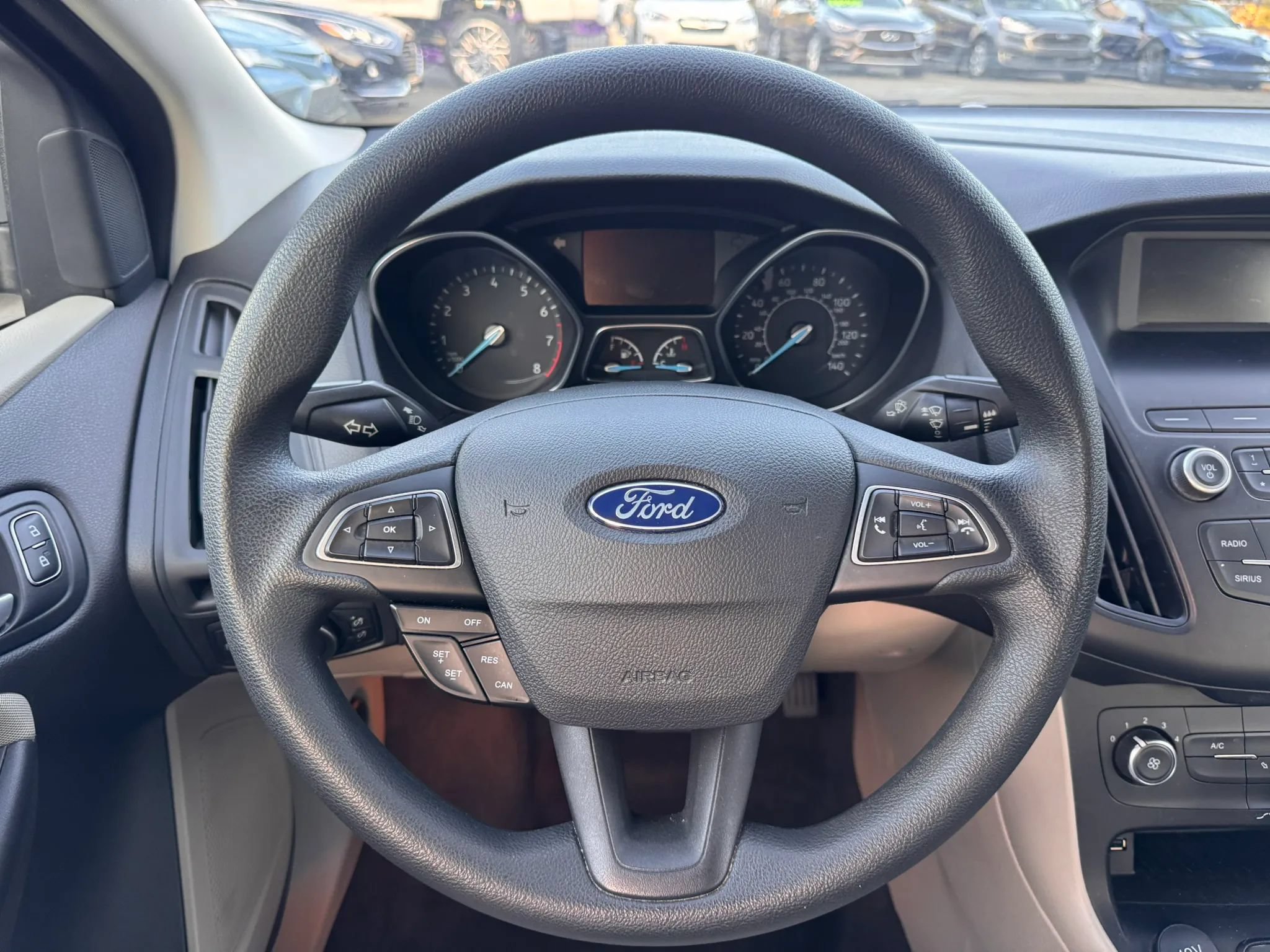 Used 2018 Ford Focus SE FWD image 21