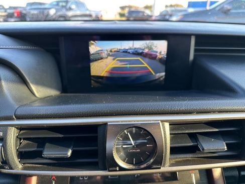 Used 2019 Lexus IS 300 Base 4dr Sedan w/ Accessory Package image 22