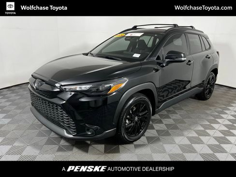 Certified 2024 Toyota Corolla Cross AWD Hybrid image 1