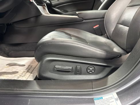 Used 2021 Honda Accord Touring image 19