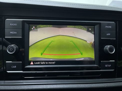 Used 2019 Volkswagen Jetta SE image 15