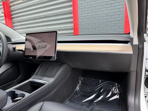 Used 2023 Tesla Model 3 Standard Range RWD image 22