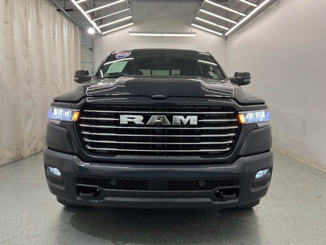 Used 2026 RAM 1500 Laramie AWD/4WD image 3