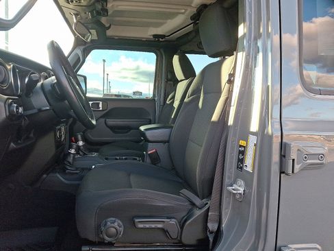 Used 2022 Jeep Wrangler Unlimited Sport S image 14