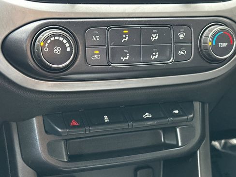 Used 2021 Chevrolet Colorado LT image 26