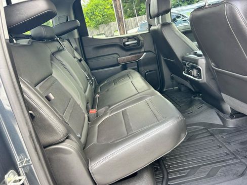 Used 2019 GMC Sierra 1500 Denali w/ Denali Ultimate Package AWD/4WD image 11